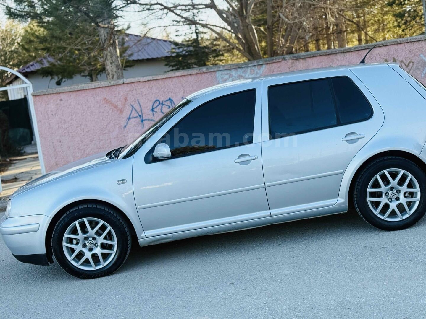 Sahibinden Volkswagen Golf 1.6 Pacific 2003 Model Kahramanmaraş 330.000 km Gri (Gümüş) 4