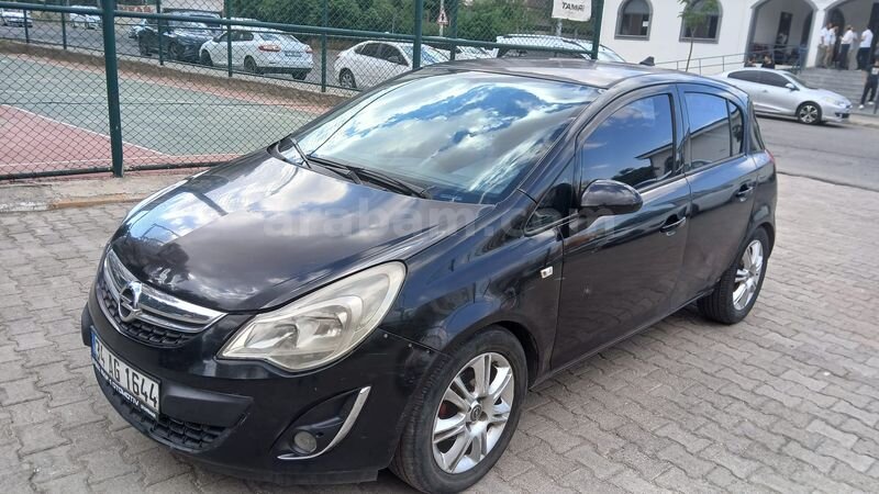 Sahibinden Opel Corsa 1.3 CDTI Enjoy 2011 Model Diyarbakır 284.000 km Siyah