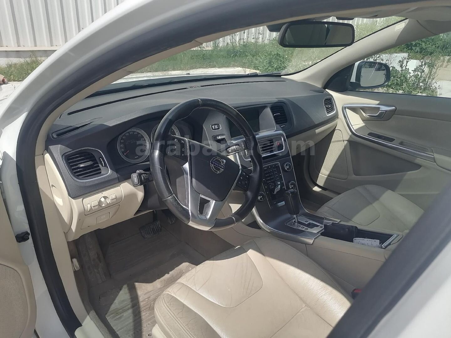 Sahibinden Volvo S60 1.6 T4 Premium 2012 Model Mersin 168.000 km Beyaz 6