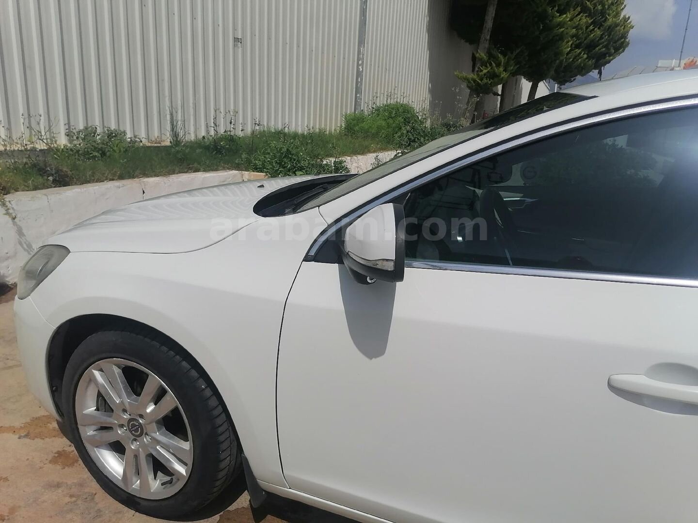 Sahibinden Volvo S60 1.6 T4 Premium 2012 Model Mersin 168.000 km Beyaz 4