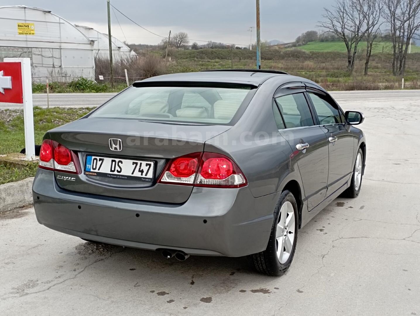 Sahibinden Honda Civic 1.6i VTEC Elegance 2011 Model Balıkesir 198.100 km Gri (metalik) 4