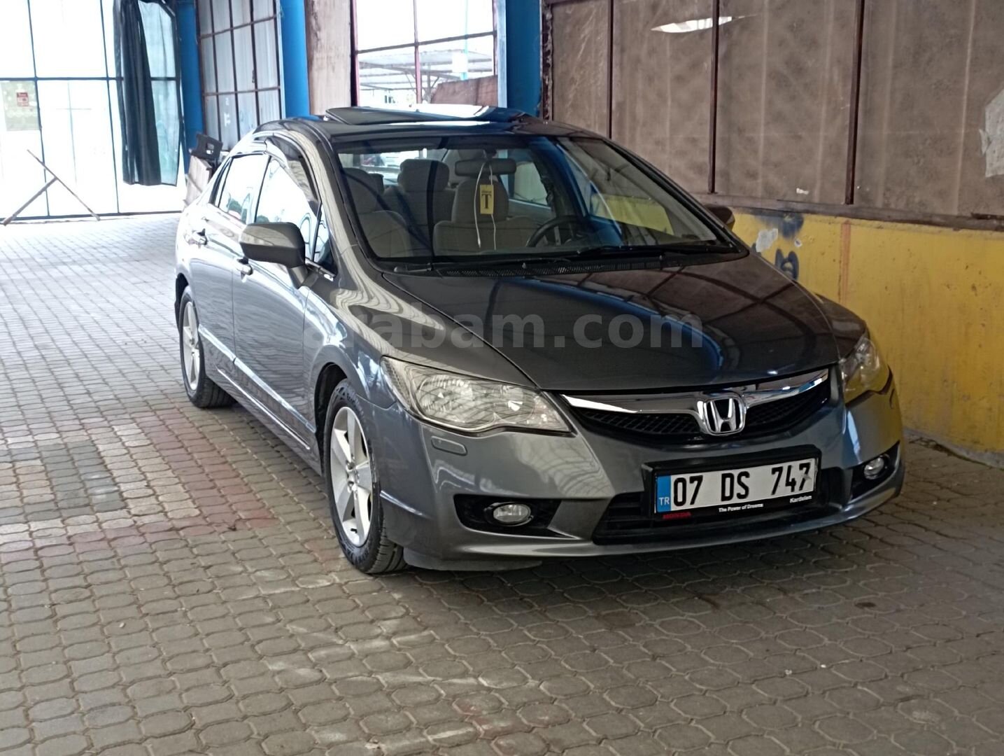Sahibinden Honda Civic 1.6i VTEC Elegance 2011 Model Balıkesir 198.100 km Gri (metalik) 6