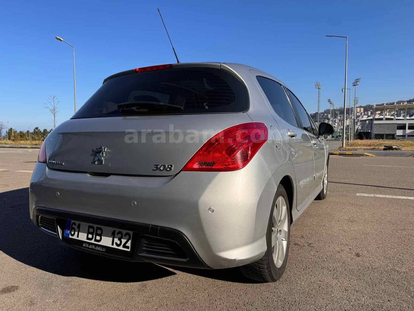 Sahibinden Peugeot 308 1.6 HDi Premium Plus 2011 Model Trabzon 237.000 km Gri 7