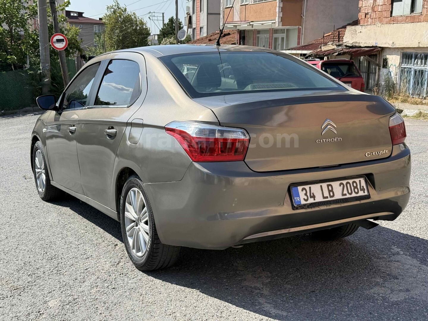 Galeriden Citroen C-Elysée 1.6 HDi Exclusive 2014 Model Kocaeli 196.000 km Bej 6