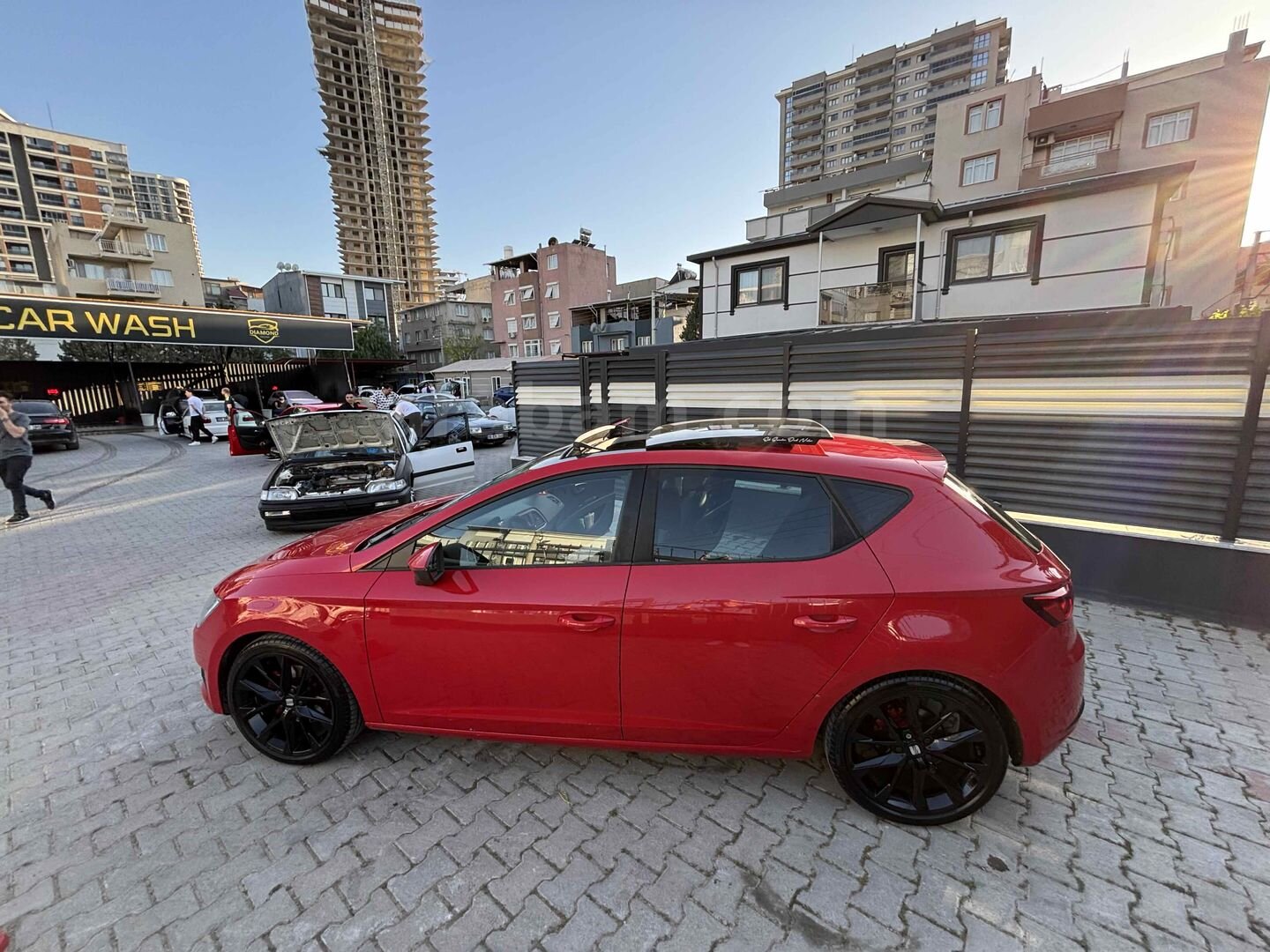 Sahibinden Seat Leon 1.4 TSI FR 2015 Model Balıkesir 196.000 km Kırmızı 4