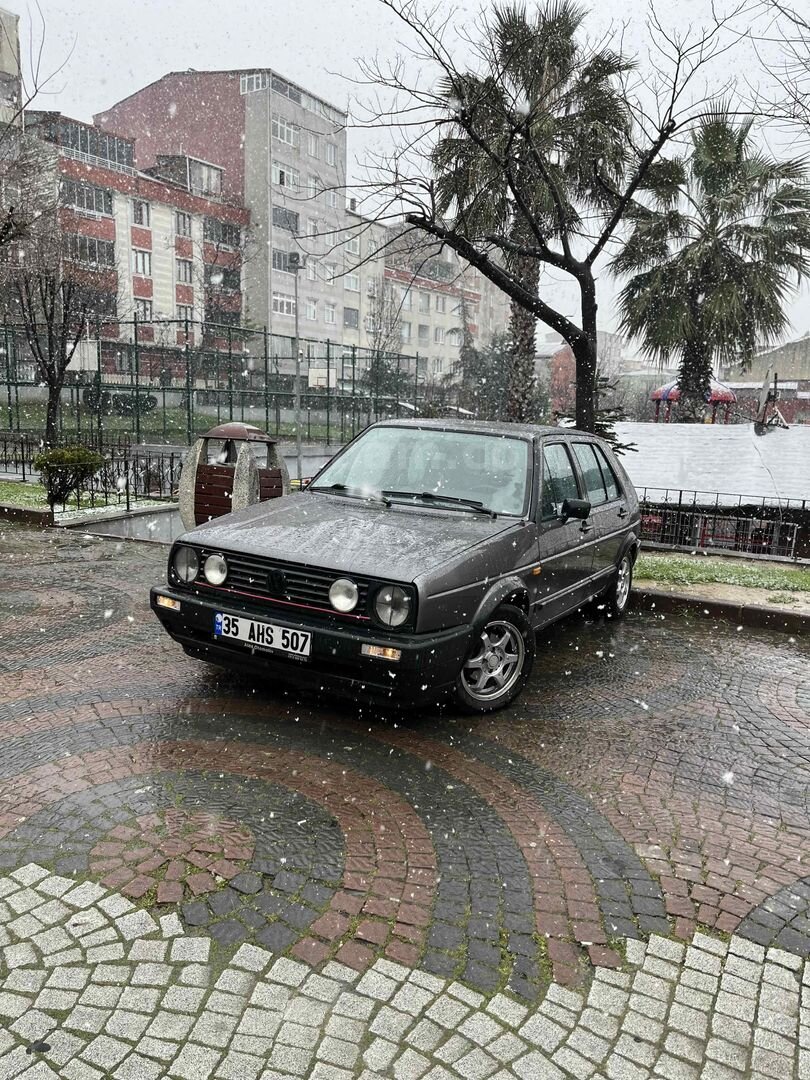 Sahibinden Volkswagen Golf 1.6 GTD 1987 Model İstanbul 340.000 km Kahverengi 4