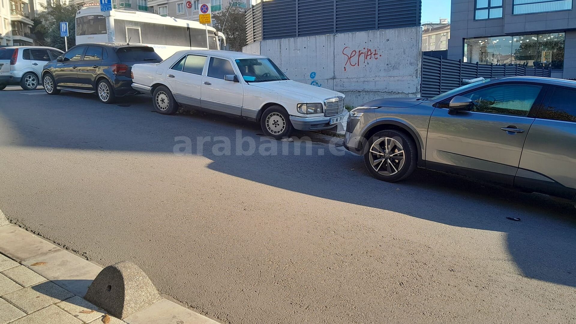 Sahibinden Mercedes - Benz S 560 1980 Model İstanbul 200.000 km Beyaz 1