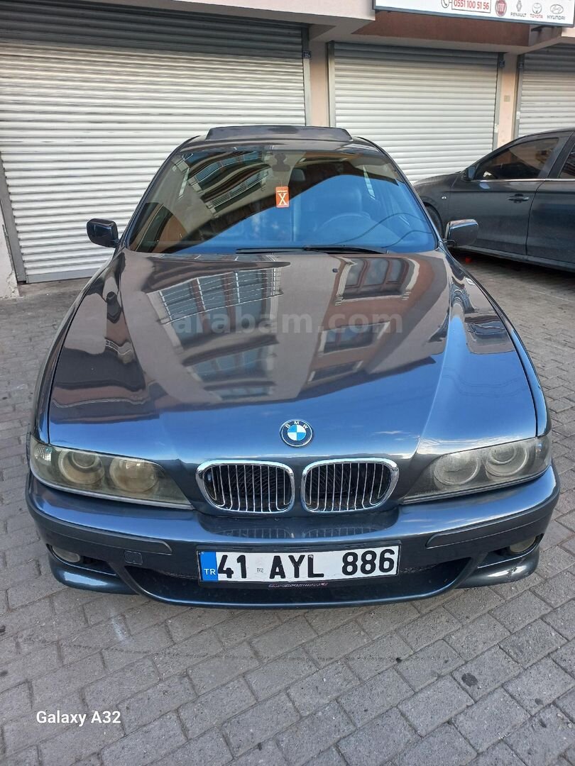 Galeriden BMW 5 Serisi 520i Standart 1998 Model Kocaeli 435.000 km Mavi (metalik) 1