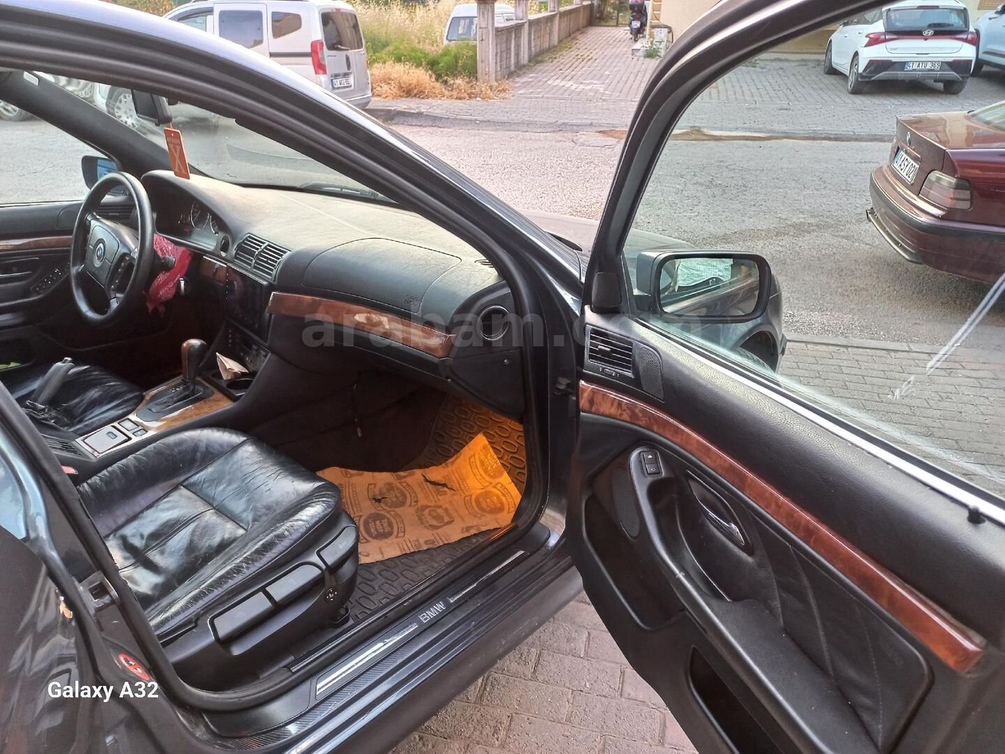 Galeriden BMW 5 Serisi 520i Standart 1998 Model Kocaeli 435.000 km Mavi (metalik) 7