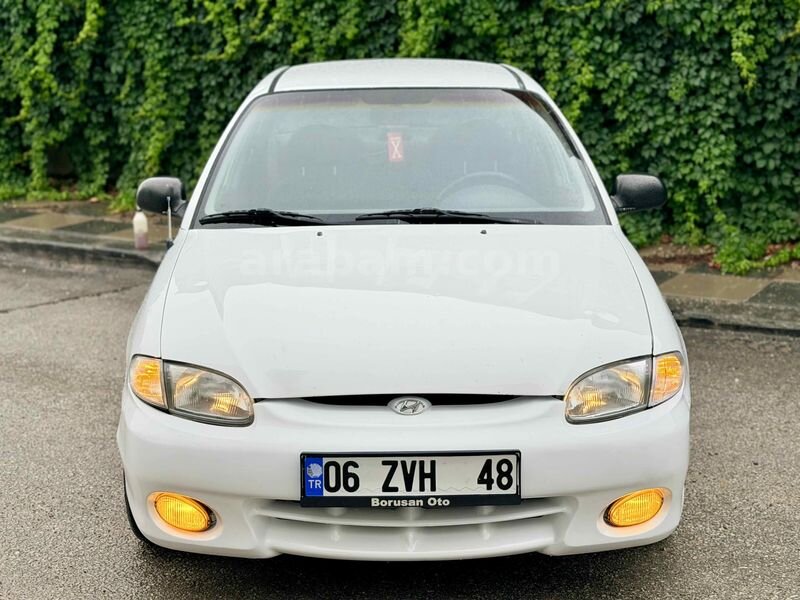 Sahibinden Hyundai Accent 1.5 GLS 1998 Model Ankara 265.000 km Beyaz