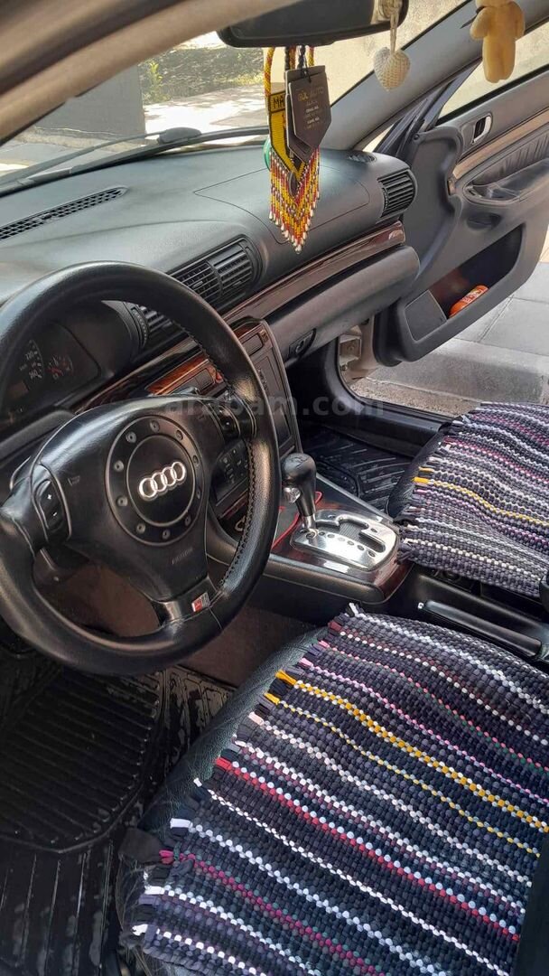 Sahibinden Audi A4 Sedan 1.8 T 2001 Model Çorum 274.000 km Gri (metalik) 3