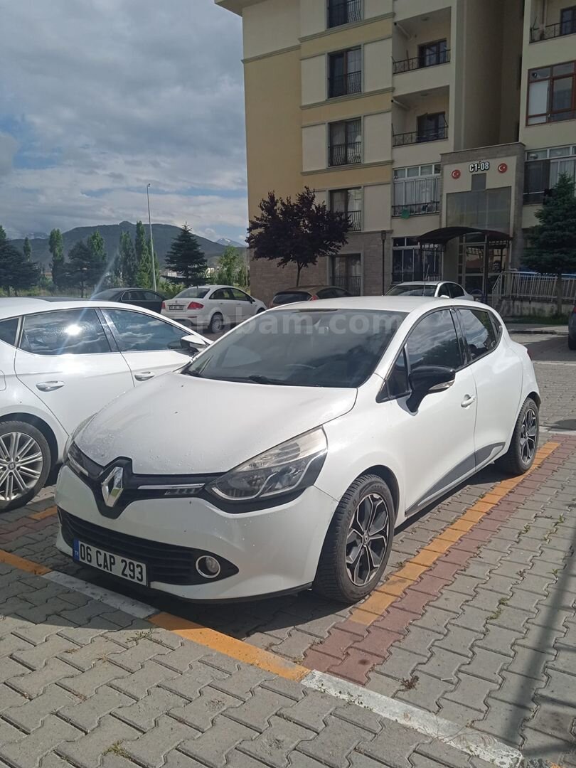 Sahibinden Renault Clio 1.5 dCi Icon 2014 Model Kayseri 310.000 km Beyaz 7