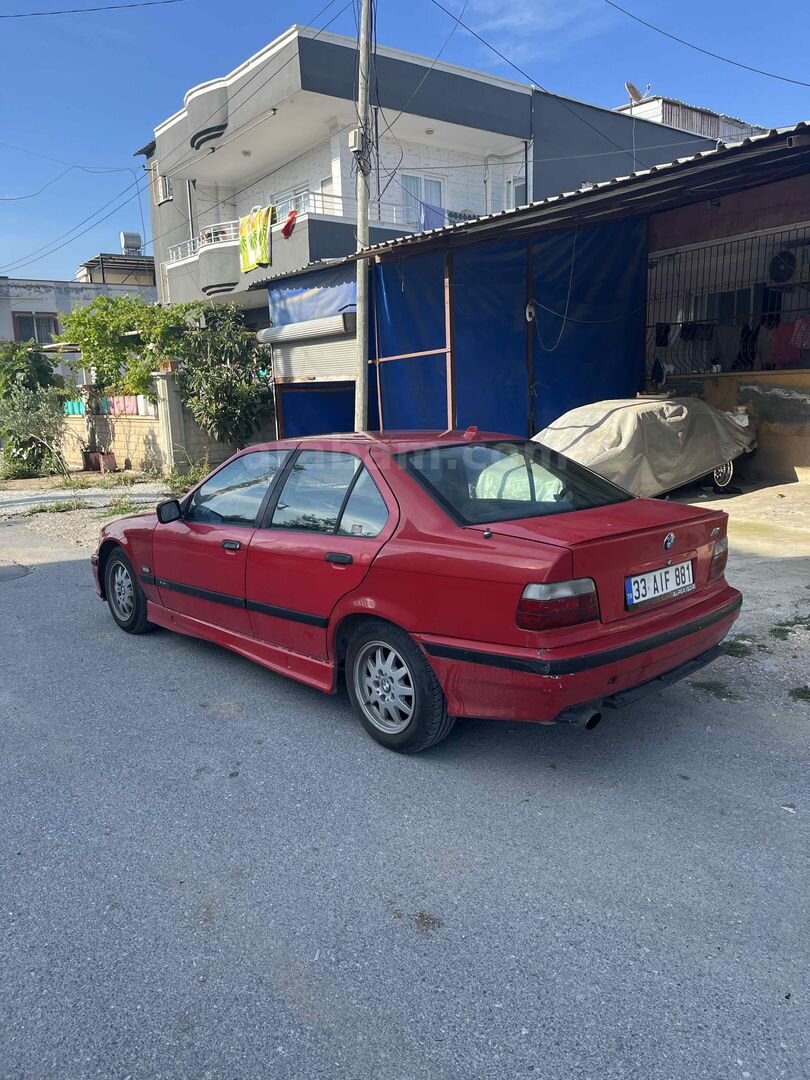 Sahibinden BMW 3 Serisi 318i Standart 1991 Model Mersin 340.000 km Kırmızı 4