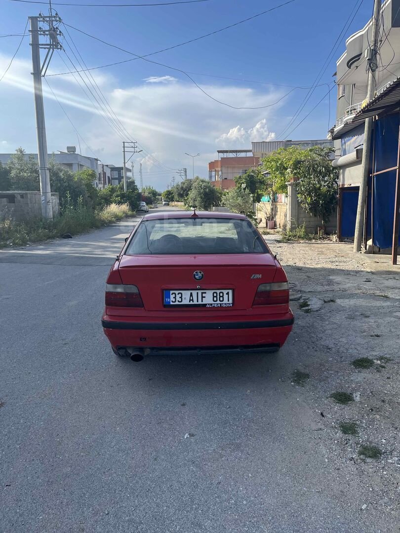 Sahibinden BMW 3 Serisi 318i Standart 1991 Model Mersin 340.000 km Kırmızı 5