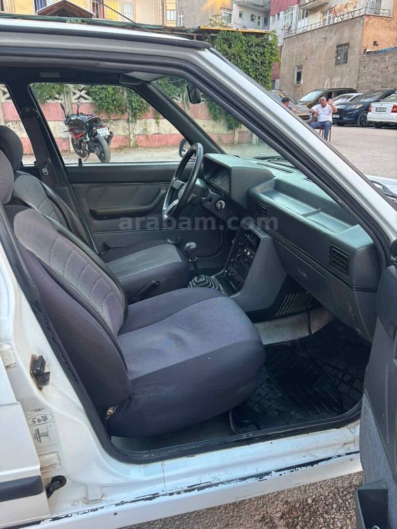 Sahibinden Renault R 9 1.4 Broadway RNi 2000 Model Elazığ 300.000 km Beyaz 4