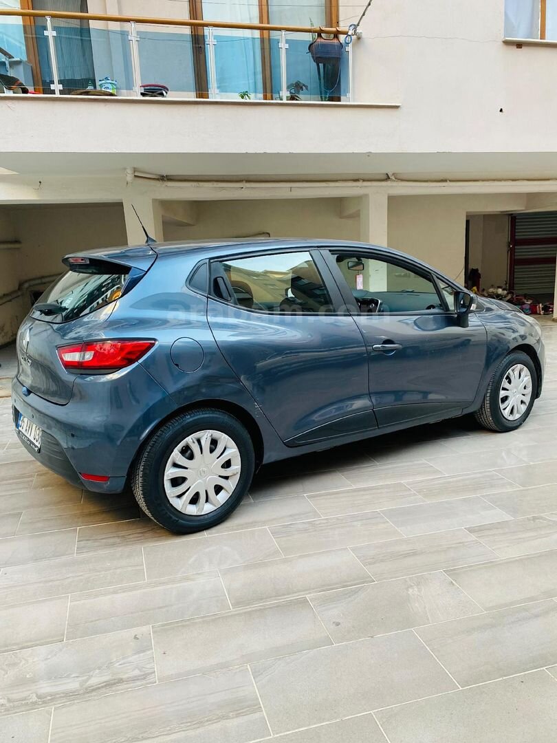 Sahibinden Renault Clio 0.9 TCe Sport Tourer Joy 2020 Model İzmir 144.000 km Diğer 7
