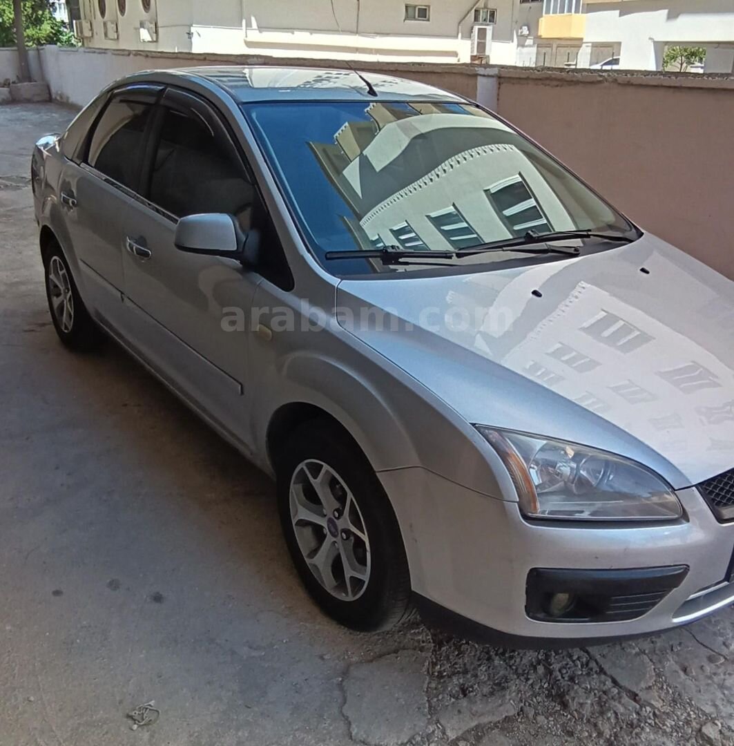Sahibinden Ford Focus 1.6 TDCi Collection 2006 Model Gaziantep 296.000 km Gri (Gümüş) 1