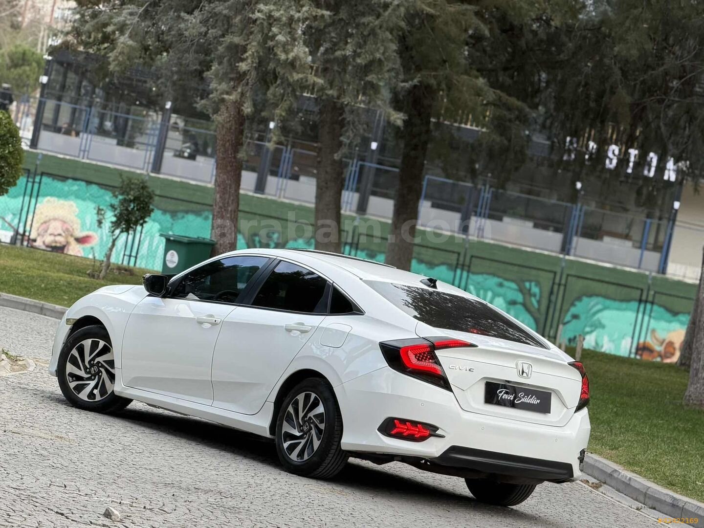Galeriden Honda Civic 1.6i VTEC Eco Elegance 2019 Model Denizli 190.750 km Beyaz 6