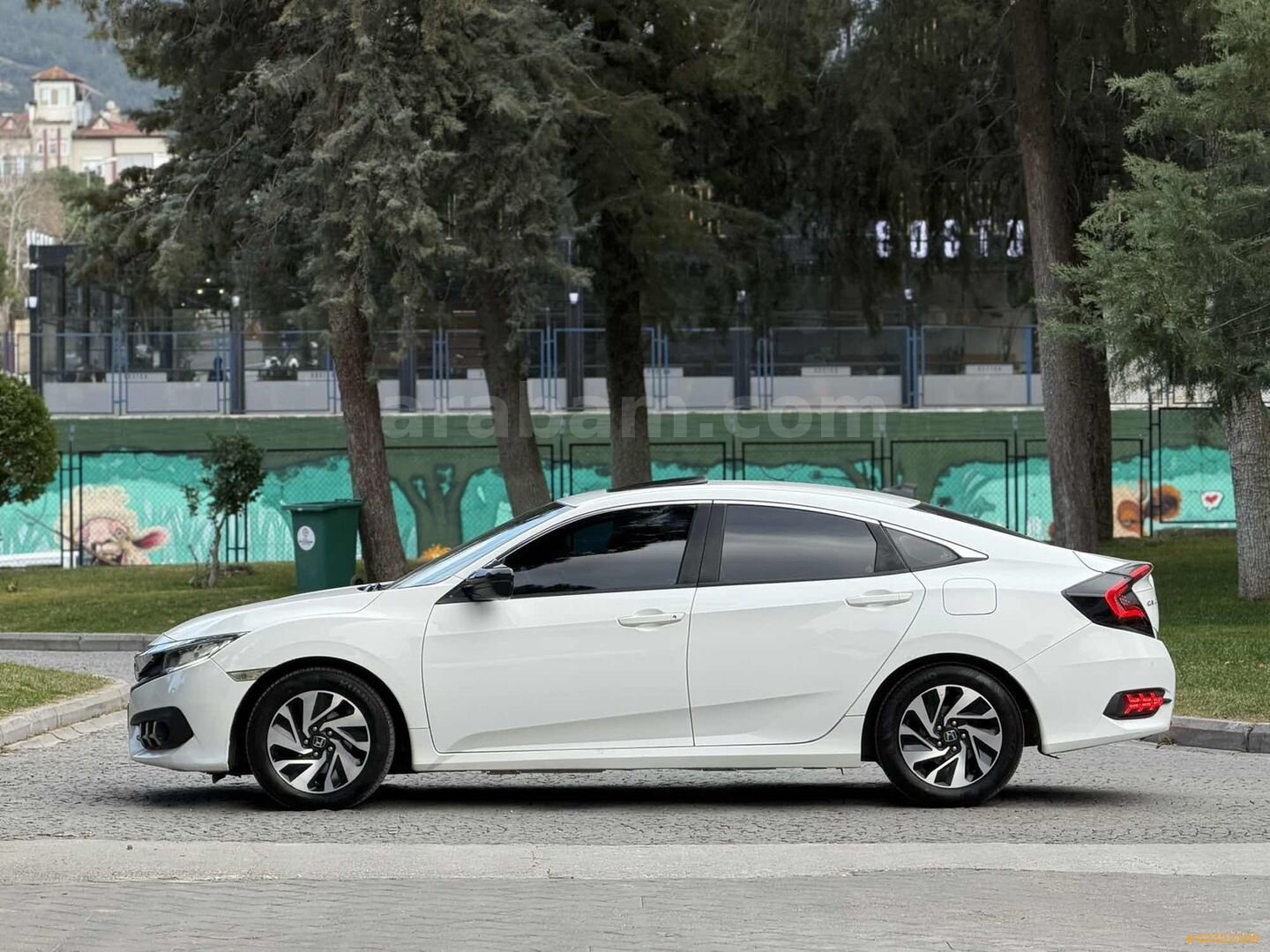 Galeriden Honda Civic 1.6i VTEC Eco Elegance 2019 Model Denizli 190.750 km Beyaz 5