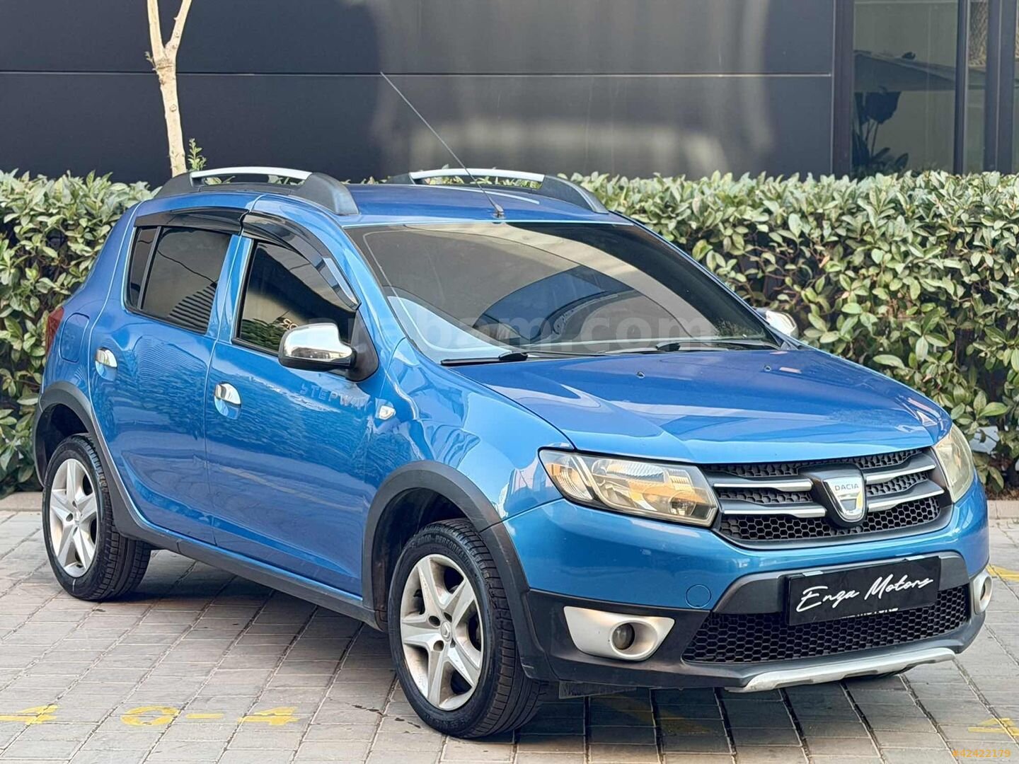 Galeriden Dacia Sandero 1.5 dCi Stepway 2012 Model İzmir 265.000 km Mavi 5
