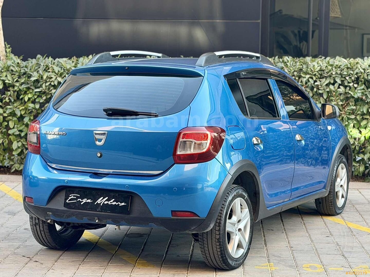 Galeriden Dacia Sandero 1.5 dCi Stepway 2012 Model İzmir 265.000 km Mavi 7