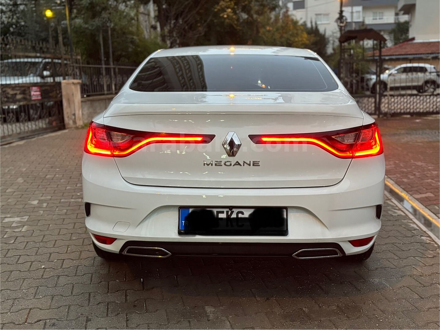 Sahibinden Renault Megane 1.3 TCe Joy 2022 Model Mersin 163.000 km Beyaz 5