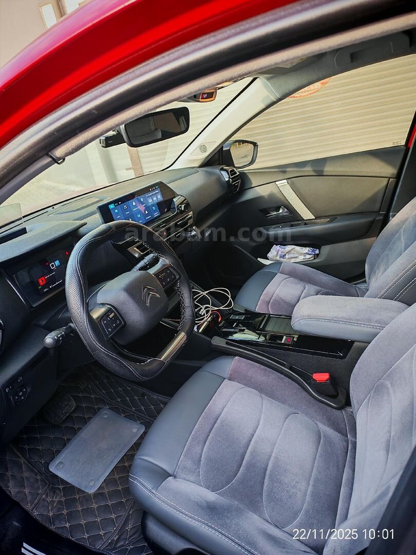 Sahibinden Citroen C4 X 1.2 PureTech Shine 2024 Model İstanbul 11.500 km Kırmızı 5