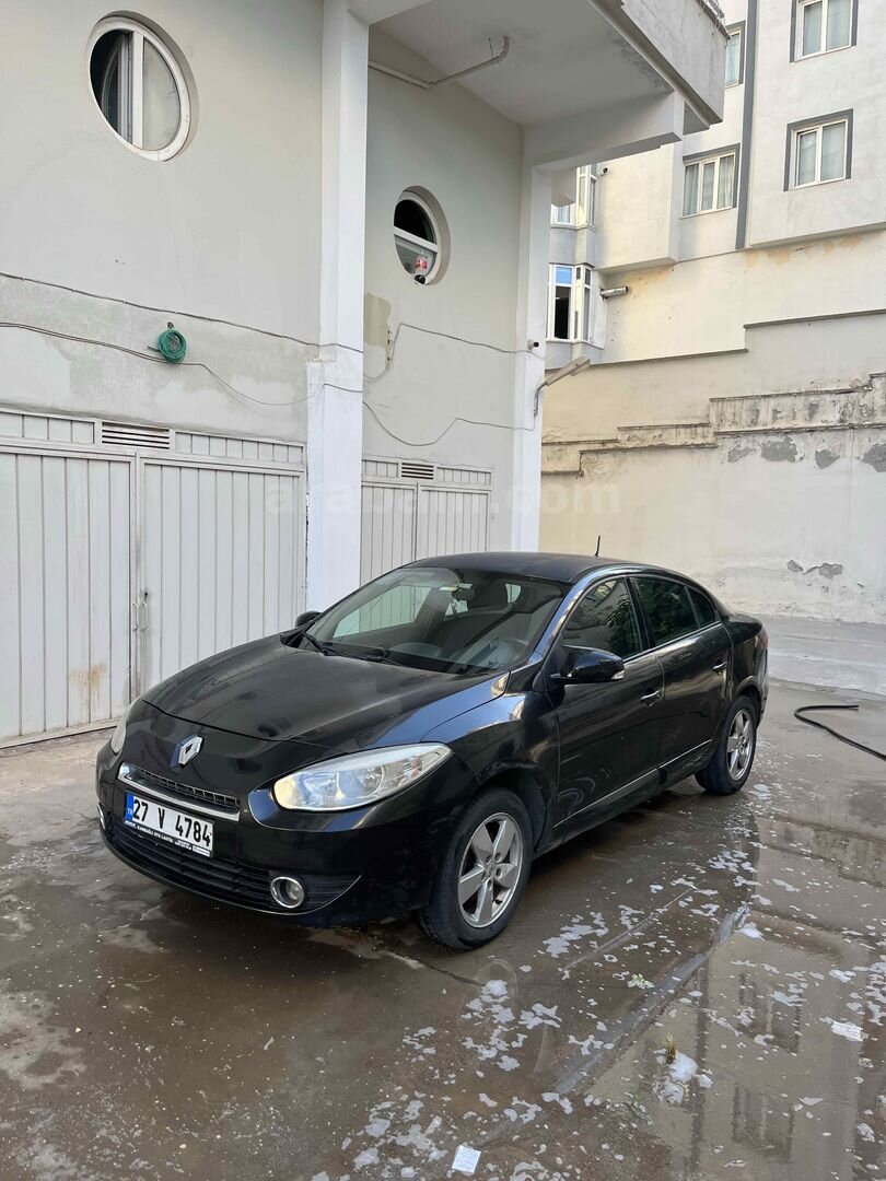 Sahibinden Renault Fluence 1.5 dCi Extreme 2012 Model Gaziantep 290.000 km Siyah 5