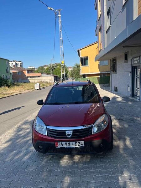 Sahibinden Dacia Sandero 1.5 dCi Stepway 2012 Model İstanbul 217.513 km Kırmızı
