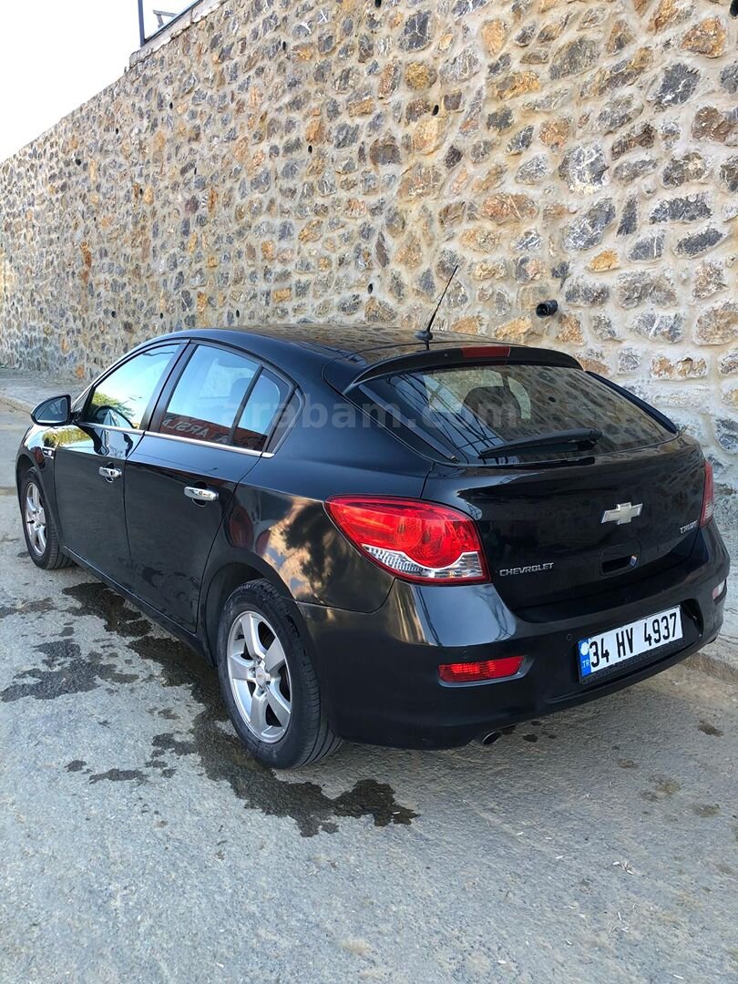 Sahibinden Chevrolet Cruze 1.6 LT Plus 2012 Model İstanbul 101.580 km Siyah 7