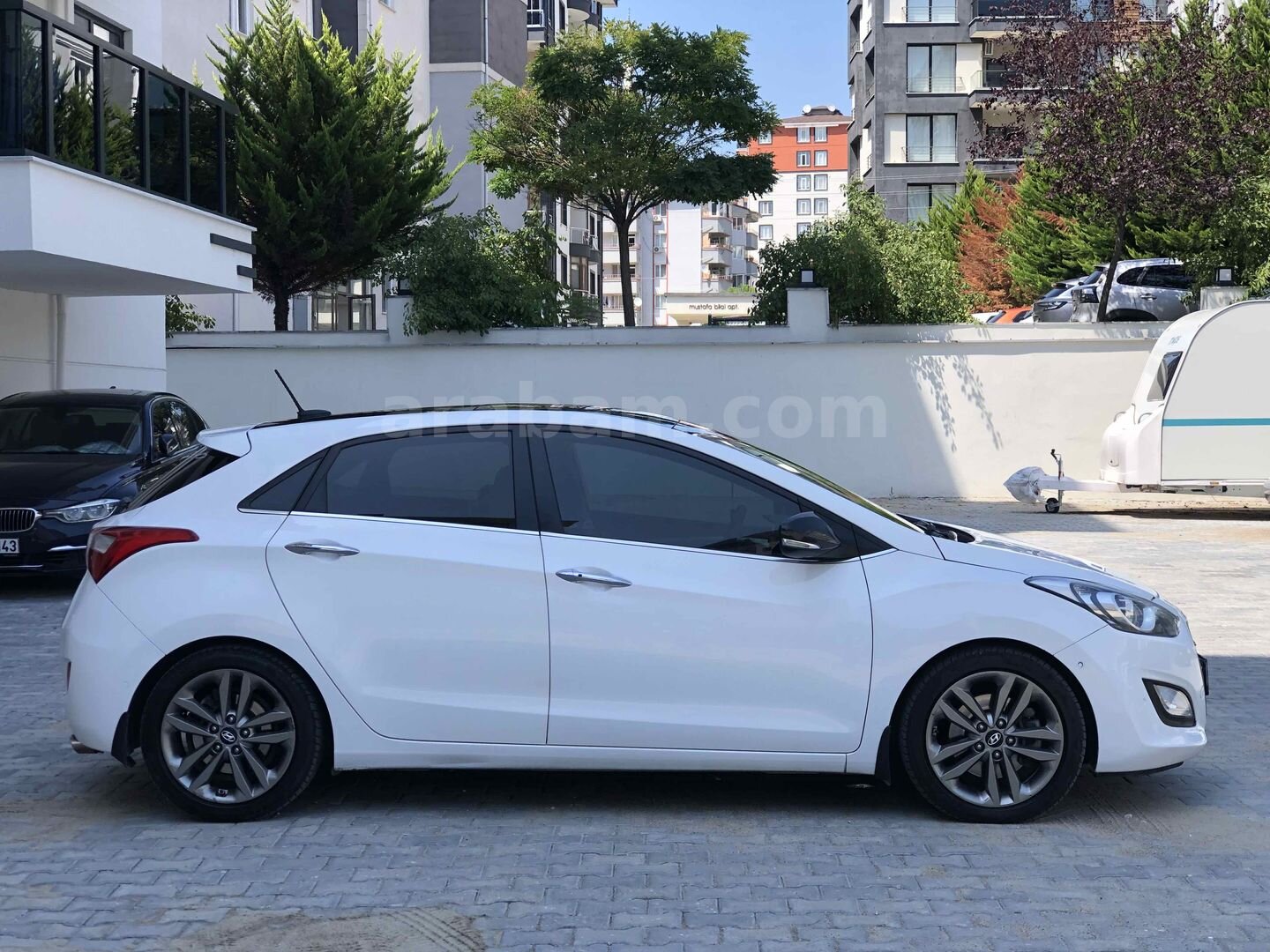 Sahibinden Hyundai i30 1.6 CRDi Elite 2016 Model Edirne 117.000 km Beyaz 3