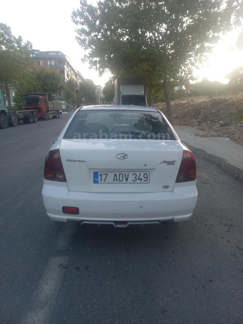 Sahibinden Hyundai Accent 1.5 CRDi Admire 2004 Model İstanbul 216.800 km Beyaz 6