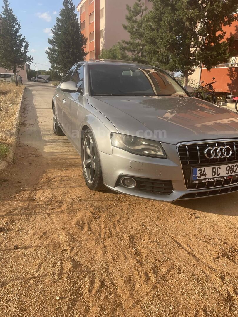 Sahibinden Audi A4 Sedan 2.0 TDI 2010 Model Kırklareli 308.000 km Gri 5