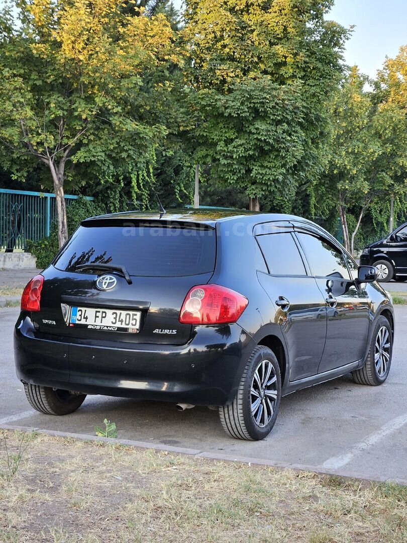 Sahibinden Toyota Auris 1.6 Comfort 2008 Model Ankara 175.000 km Siyah 4