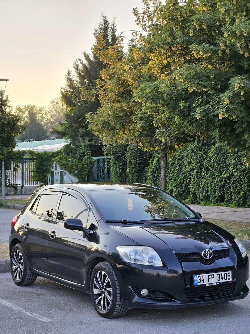 Sahibinden Toyota Auris 1.6 Comfort 2008 Model Ankara 175.000 km Siyah 3