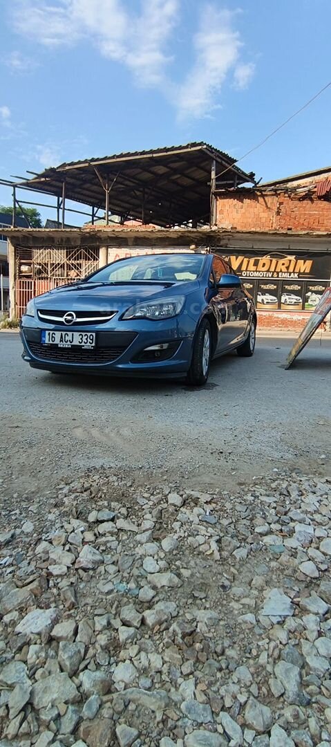 Sahibinden Opel Astra 1.6 Edition 2016 Model Bursa 166.500 km Lacivert 6