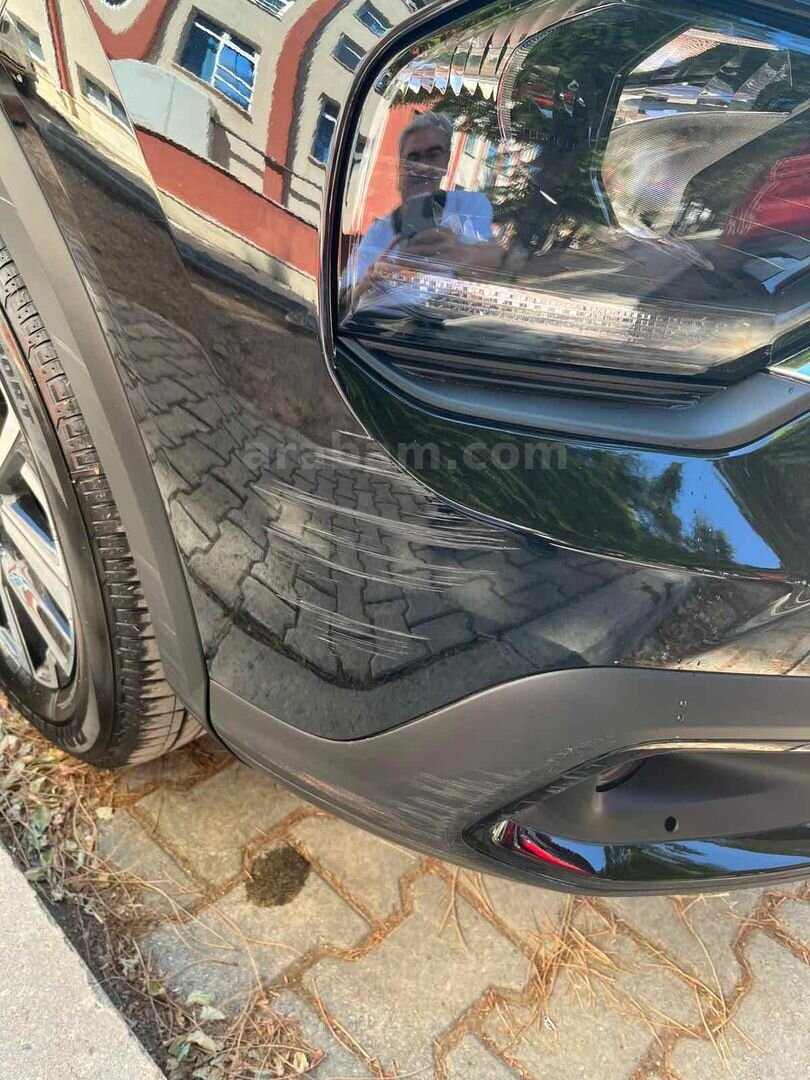 Sahibinden Citroen C4 1.2 PureTech Feel Bold 2024 Model Denizli 16.500 km Siyah 6