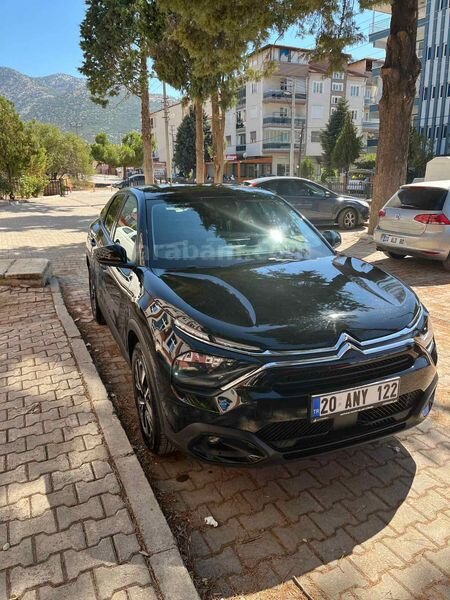 Sahibinden Citroen C4 1.2 PureTech Feel Bold 2024 Model Denizli 16.500 km Siyah