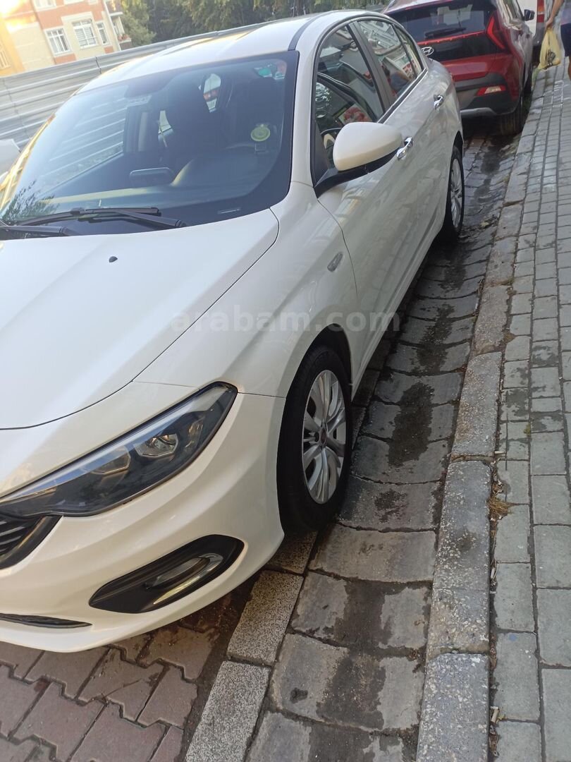 Sahibinden Fiat Egea 1.6 Multijet Urban Plus 2020 Model İstanbul 75.000 km Beyaz 3