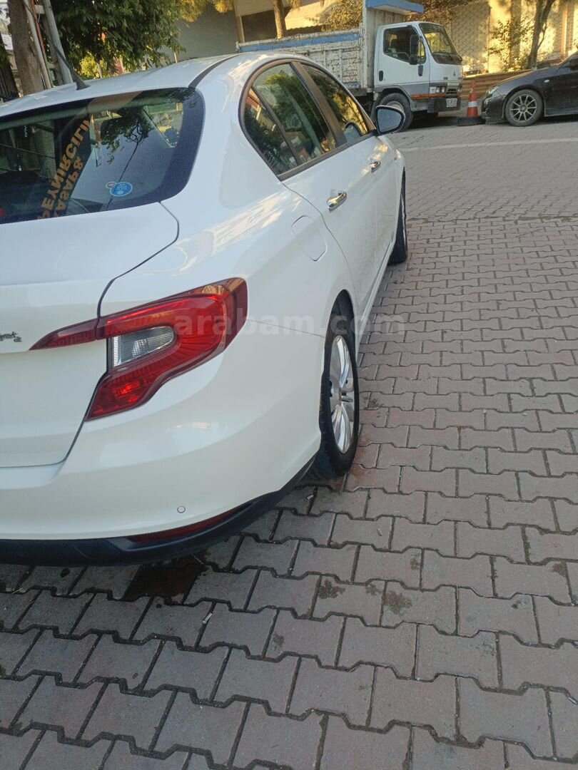 Sahibinden Fiat Egea 1.6 Multijet Urban Plus 2020 Model İstanbul 75.000 km Beyaz 4
