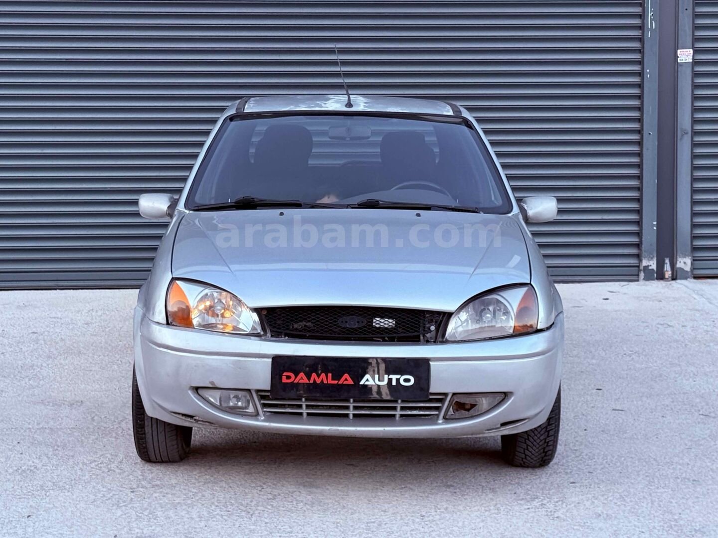 Galeriden Ford Fiesta 1.25 Ghia 2001 Model Gaziantep 320.000 km Füme 4