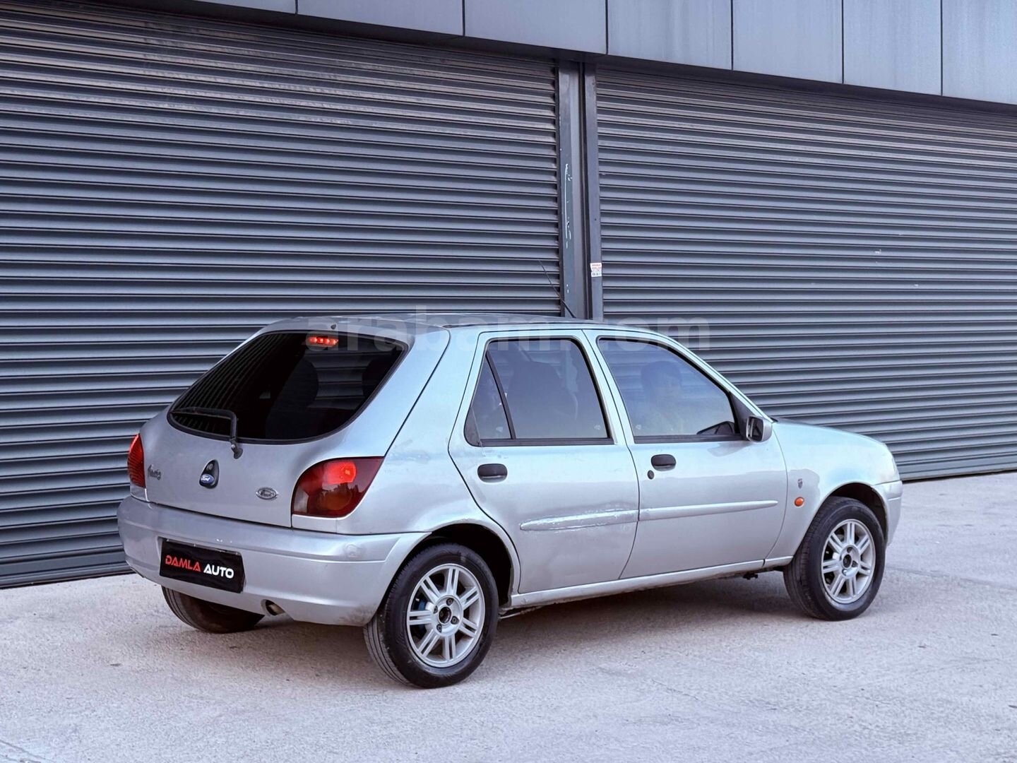Galeriden Ford Fiesta 1.25 Ghia 2001 Model Gaziantep 320.000 km Füme 7