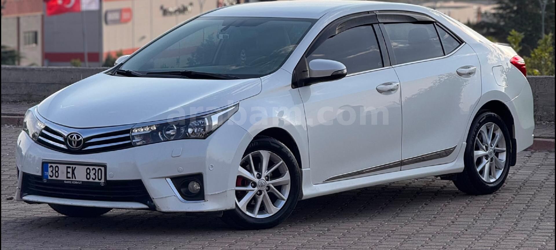 Sahibinden Toyota Corolla 1.4 D-4D Premium 2013 Model Kayseri 163.000 km Beyaz 7