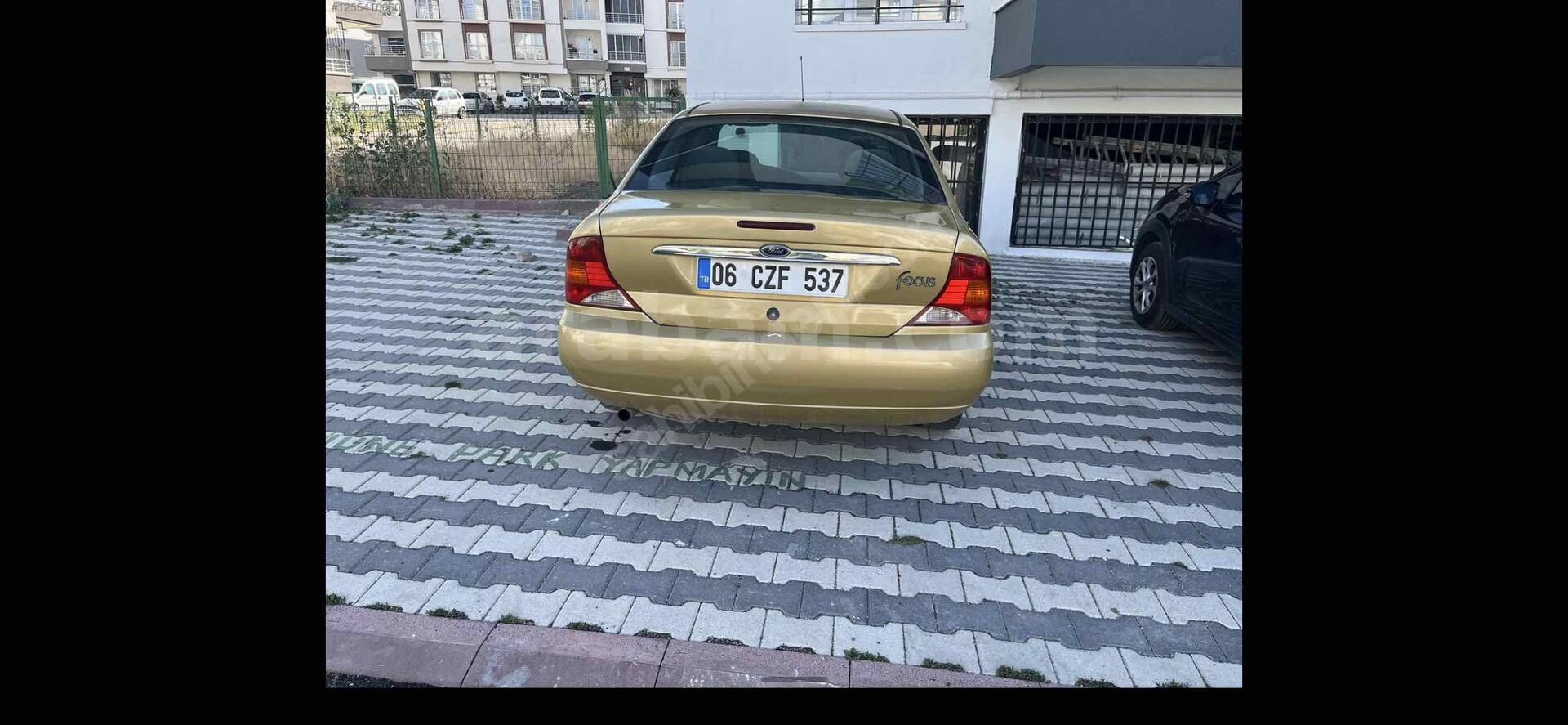 Sahibinden Ford Focus 1.6 Ghia 2000 Model Ankara 400.000 km Altın 7