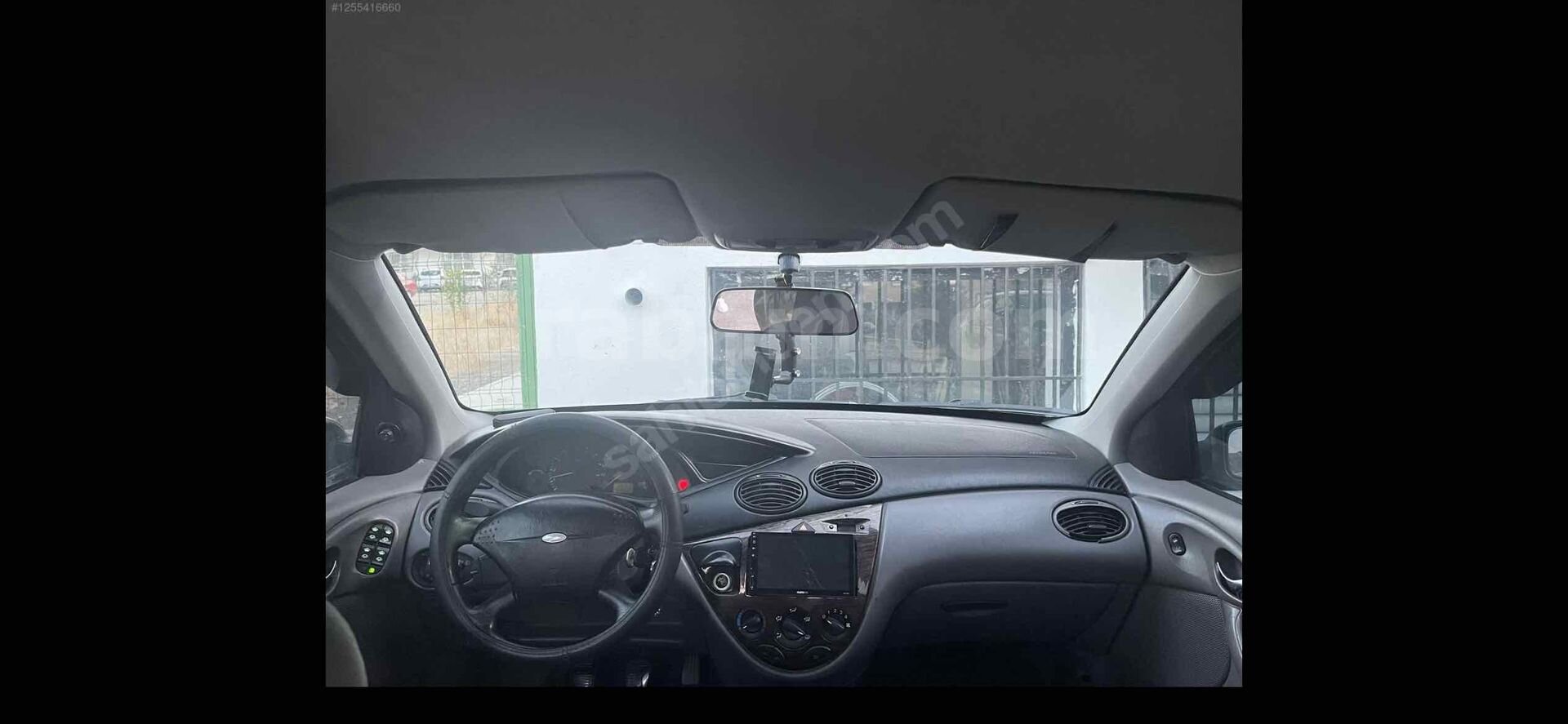 Sahibinden Ford Focus 1.6 Ghia 2000 Model Ankara 400.000 km Altın 3