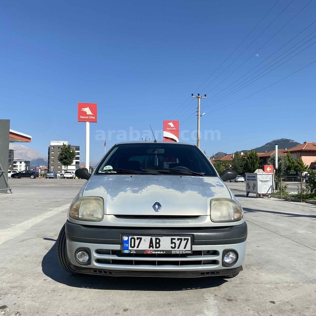 Sahibinden Renault Clio 1.6 RTE 2000 Model Antalya 133.000 km Gri 2
