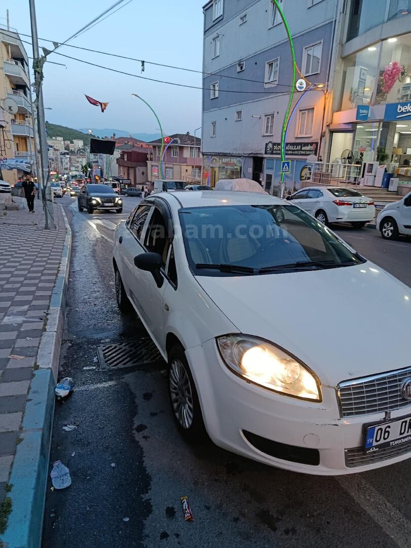 Sahibinden Fiat Linea 1.3 Multijet Active 2008 Model Ankara 307.000 km Beyaz 3