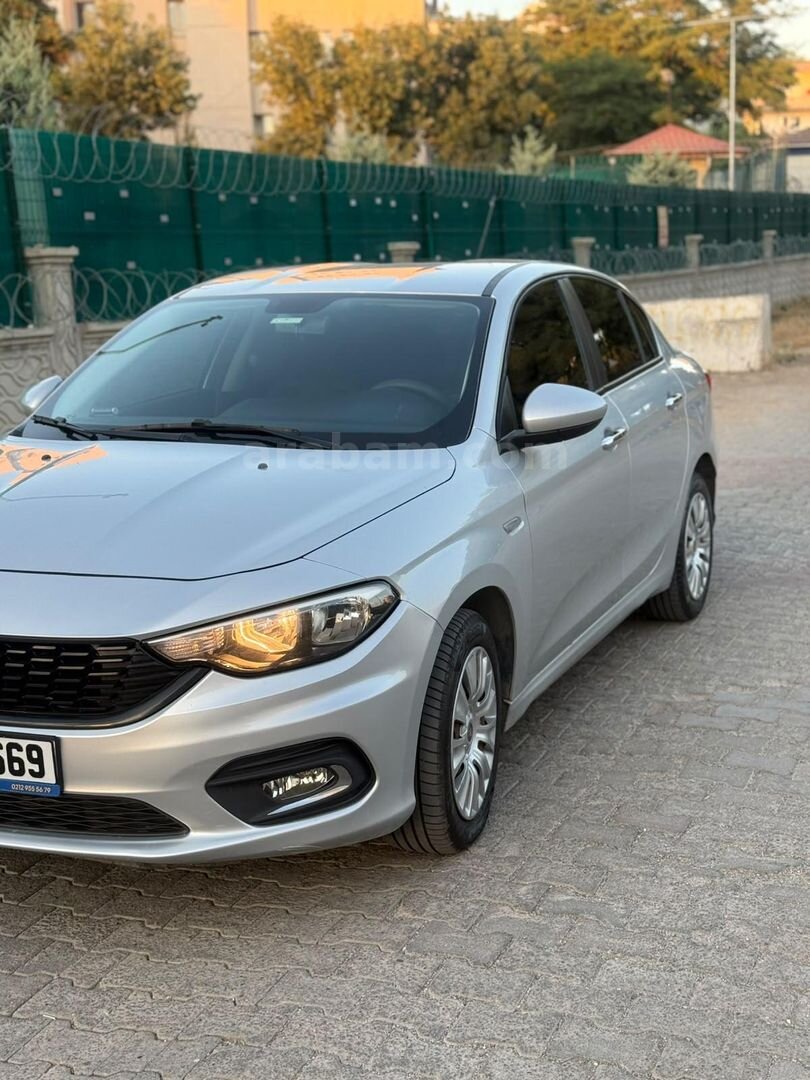 Sahibinden Fiat Egea 1.6 Multijet Easy 2018 Model Batman 122.800 km Gri (Gümüş) 4