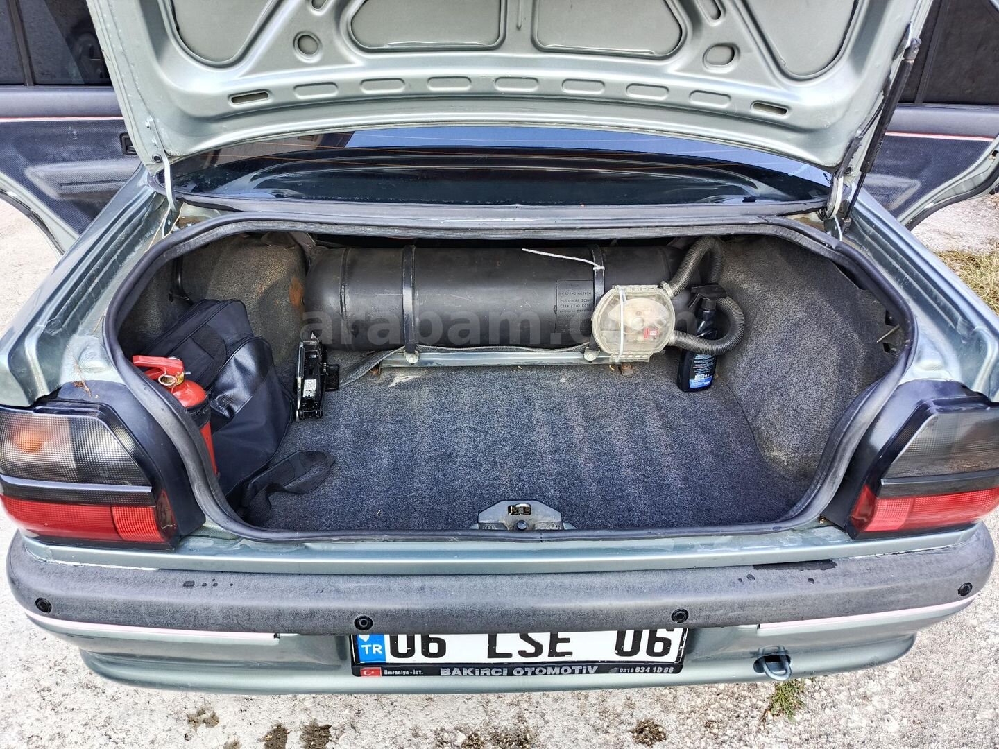 Sahibinden Renault R 19 1.4 Europa RNA 1999 Model Ankara 273.000 km Gri (Gümüş) 7