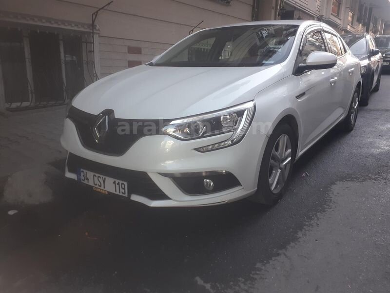 Sahibinden Renault Megane 1.3 TCe Joy 2020 Model İstanbul 14.250 km Beyaz
